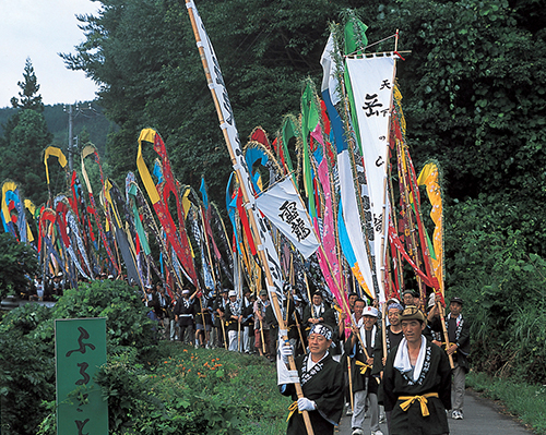 A local mountain legend 'Take-no-nobori'