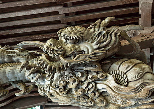 Sculpture of the dragon(1)